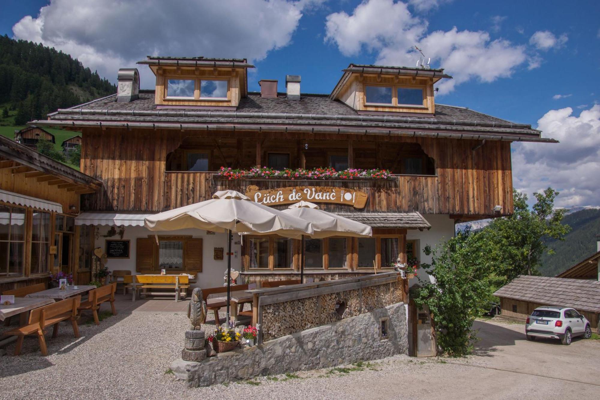 Agriturismo Luech De Vanc San Martino in Badia Zewnętrze zdjęcie