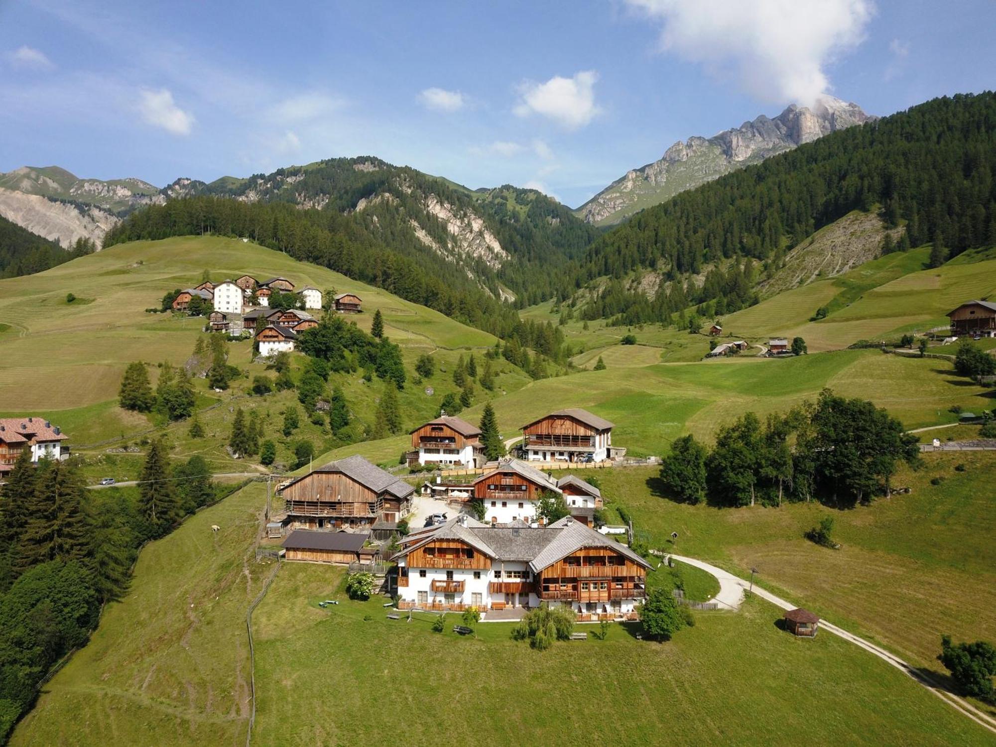 Agriturismo Luech De Vanc San Martino in Badia Zewnętrze zdjęcie